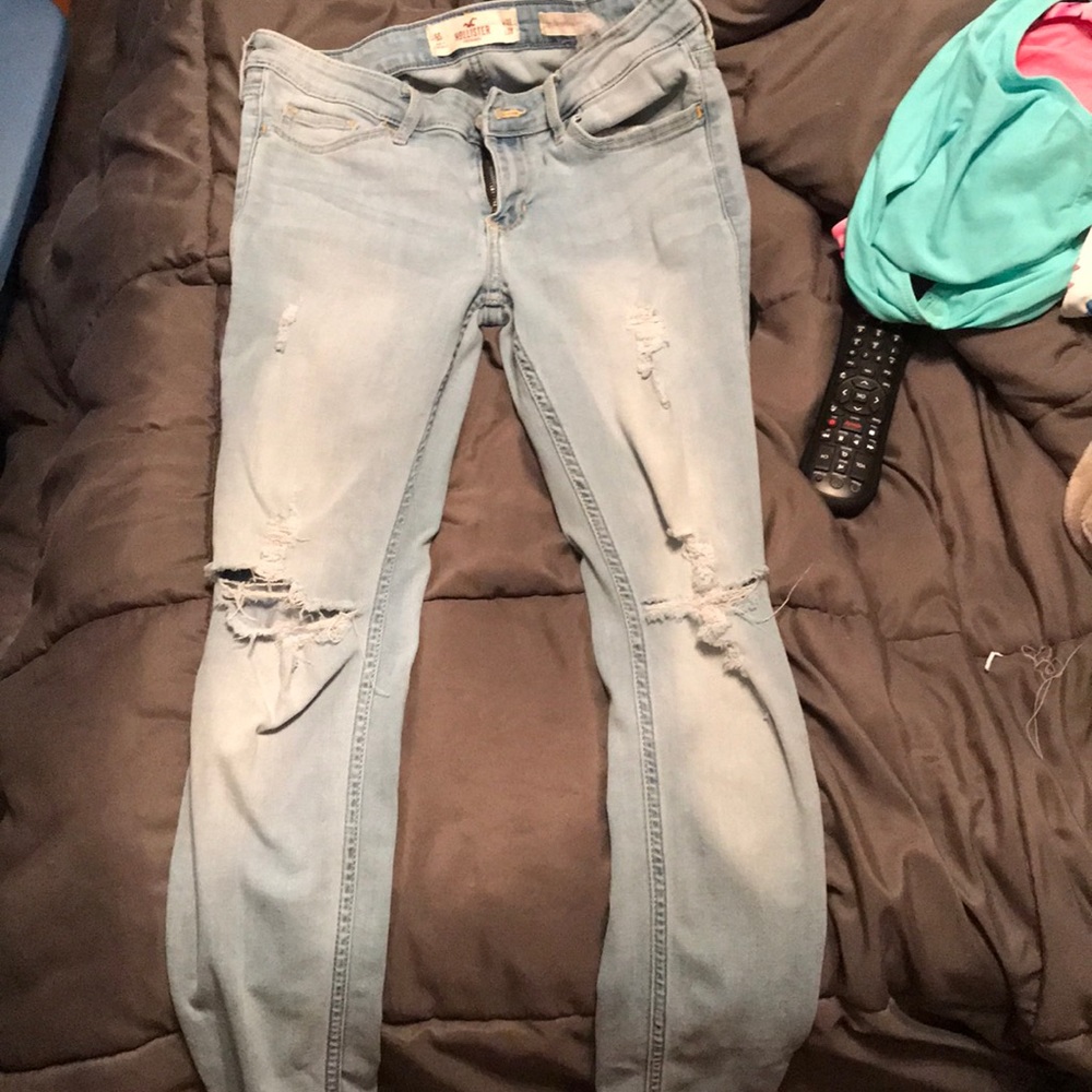 Light wash distressed skinny jeans